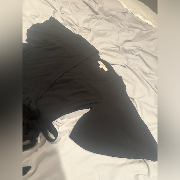 Loft Black Tie Wrap Blouse Flutter Sleeves Size XS - Picture 4 of 5